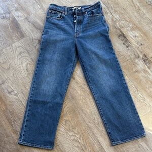 Levi’s Ribcage Straight Ankle Jean